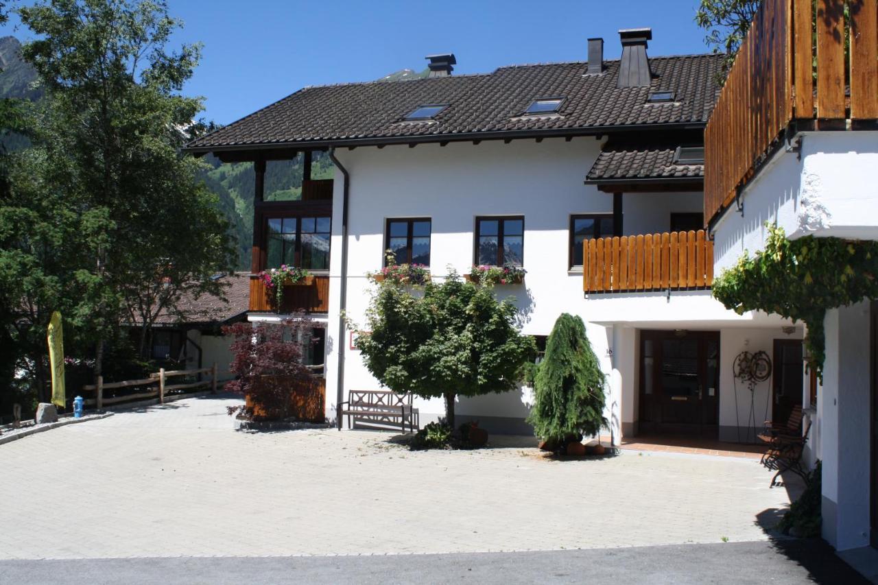 Appartementhaus Vermala Sankt Gallenkirch Bagian luar foto